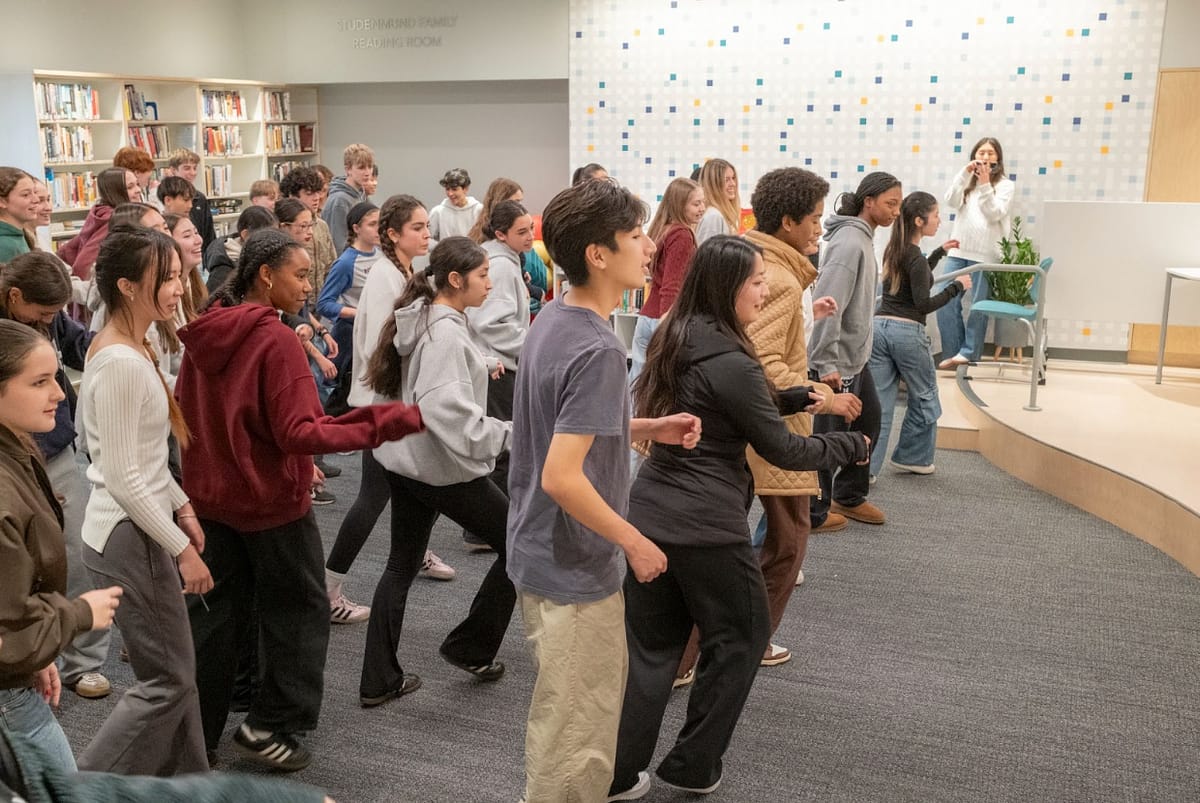 Baila Salsa with Prep Students!