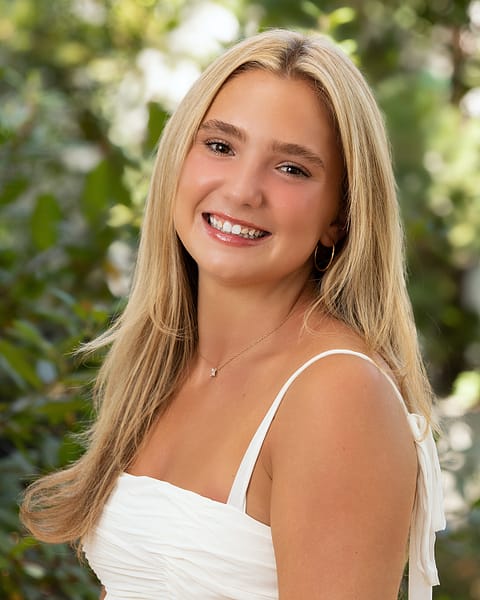 Photo of Nicolle Riley