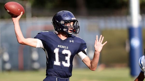 John Lytle '19 winds up to make a throw.